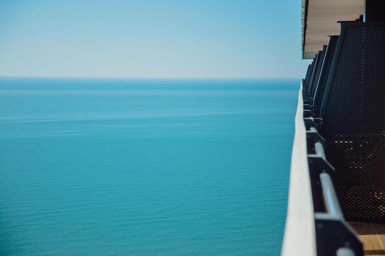Gogo Orby City Batumi Exterior photo